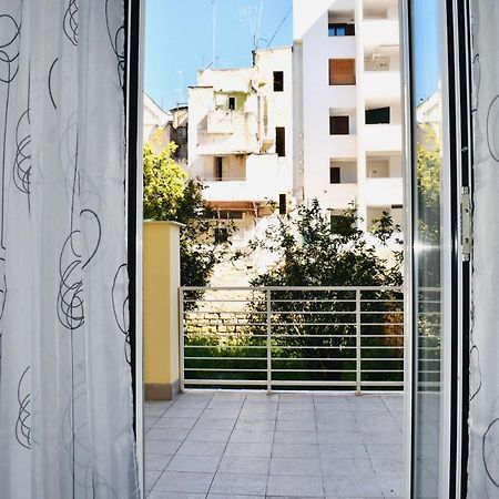 Appartement Miral One à Bari Extérieur photo