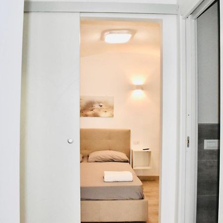 Appartement Miral One à Bari Extérieur photo