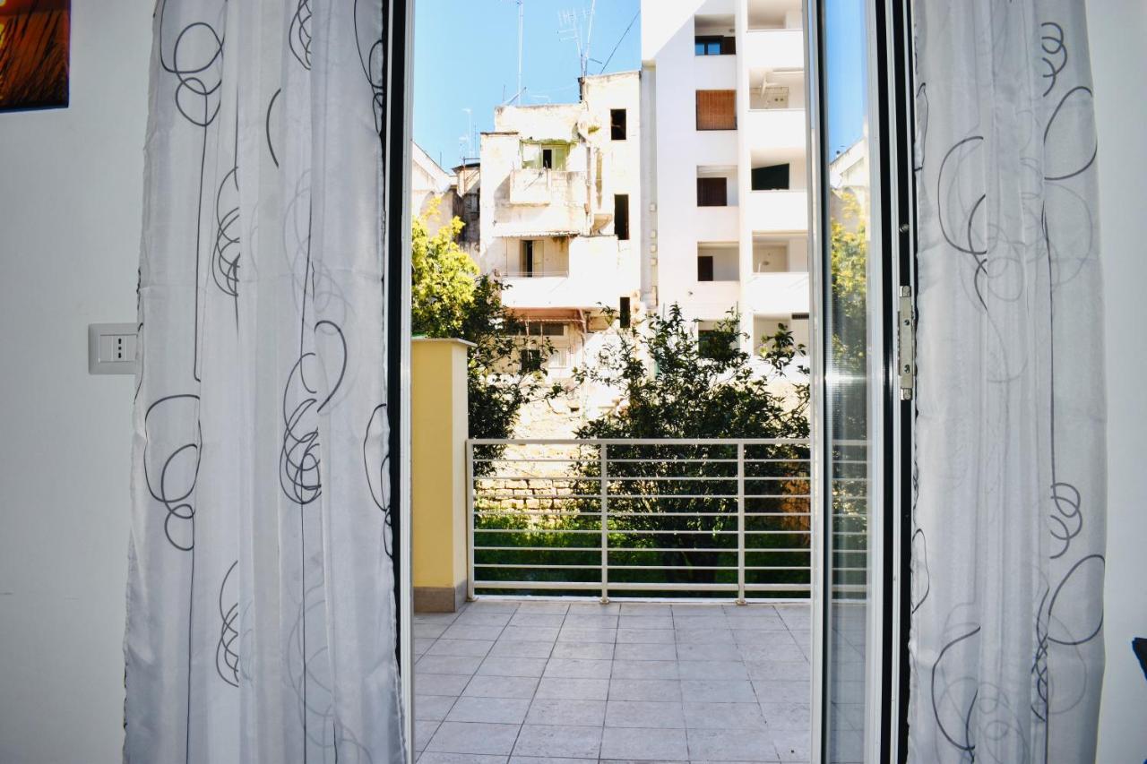 Appartement Miral One à Bari Extérieur photo
